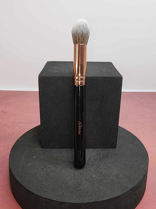 No. RD645- Medium tapered brush